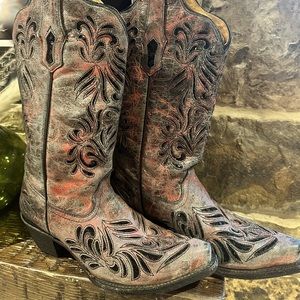 Cowboy boots, excellent condition - Corral boots